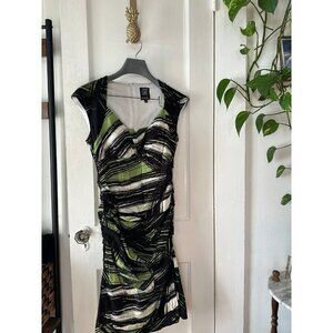 JAX Women’s size 10 green maxi dress